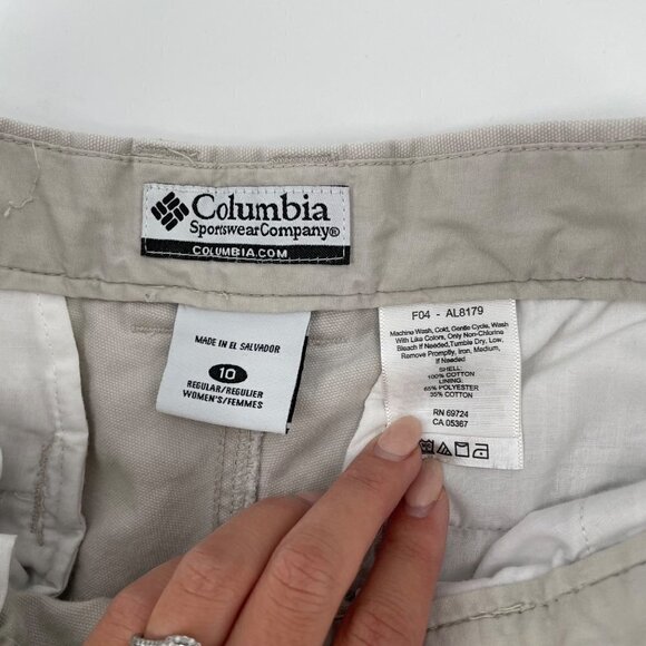 Columbia Zippered Pockets Khakis 100% Cotton Women's Size 10 Classic Casual - Picture 3 of 10